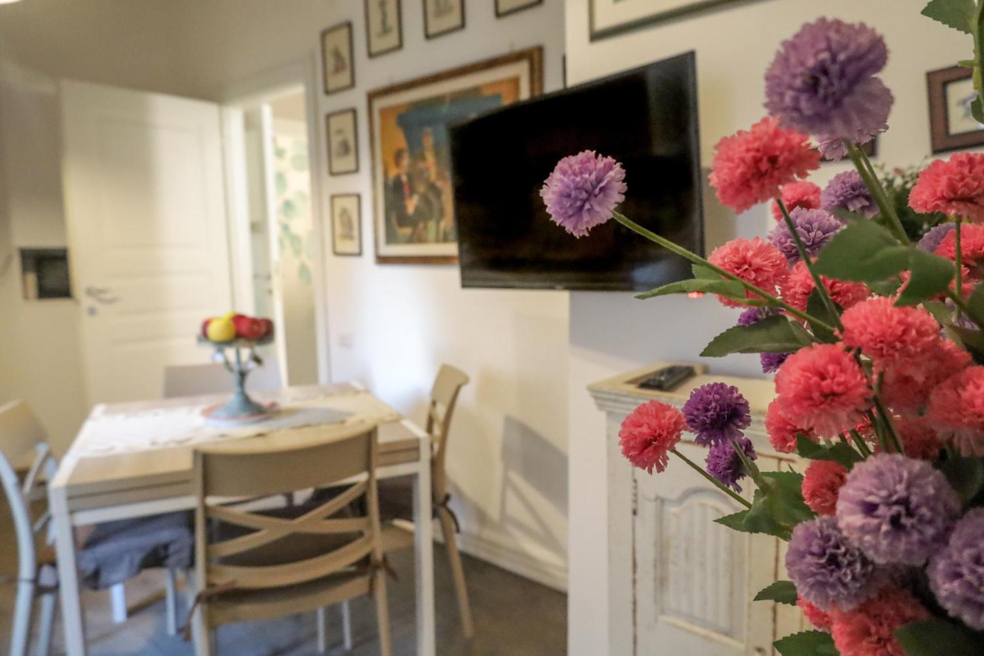 סאסארי Accademia Apartment מראה חיצוני תמונה