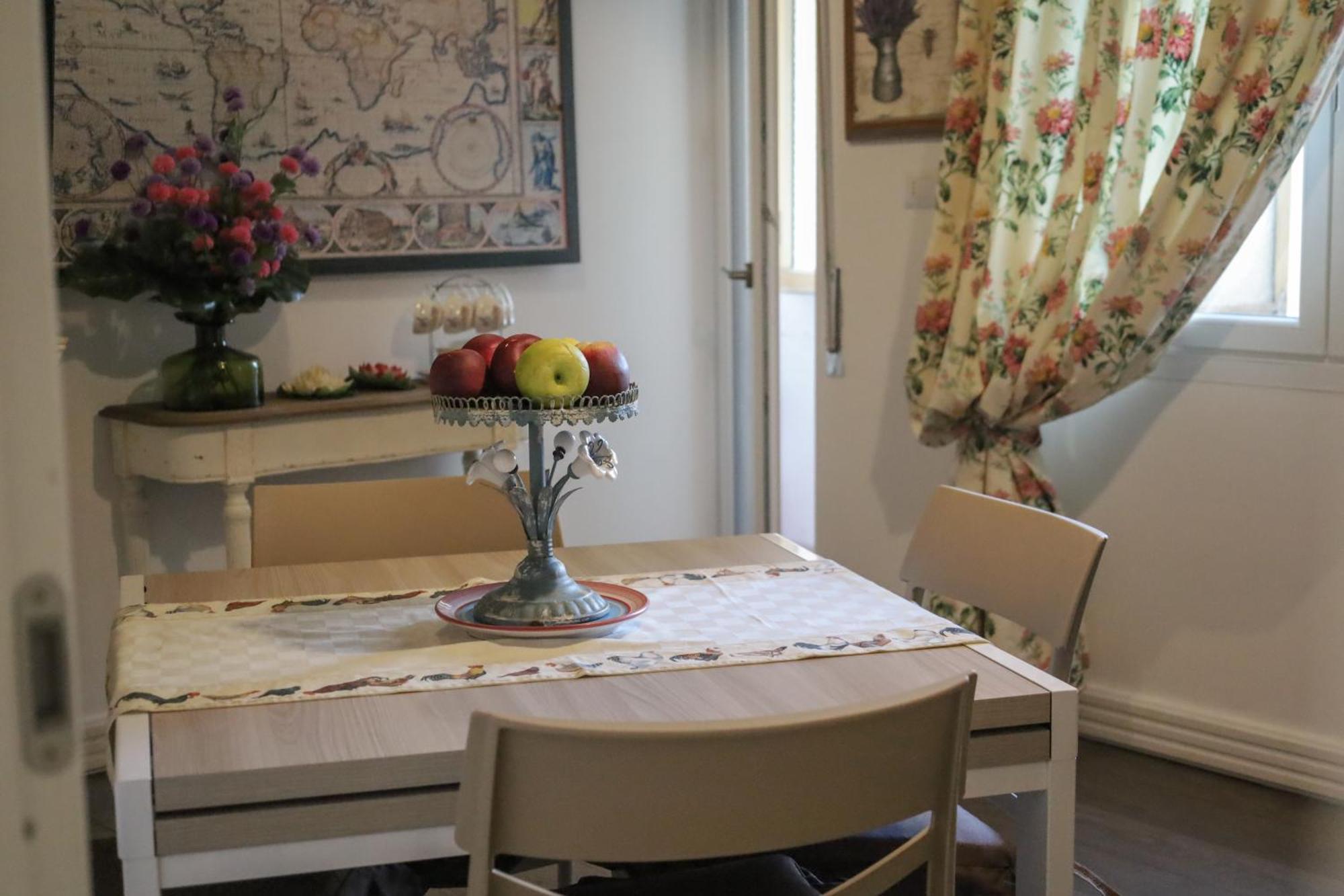סאסארי Accademia Apartment מראה חיצוני תמונה