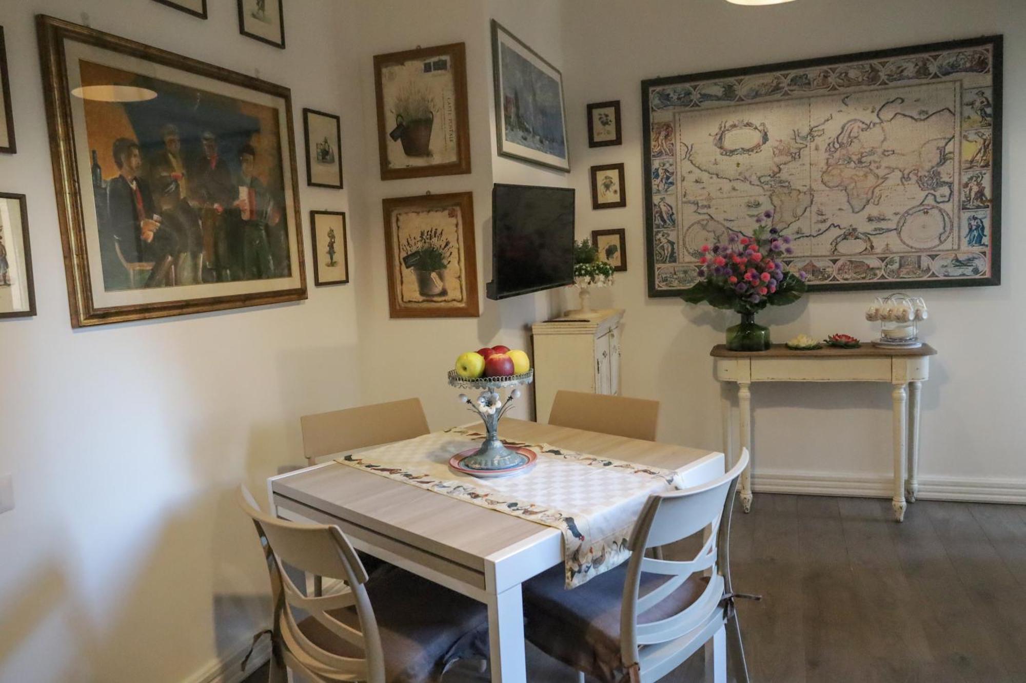 סאסארי Accademia Apartment מראה חיצוני תמונה